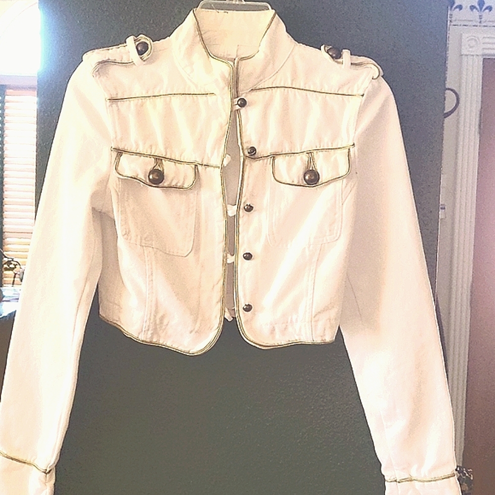 Denim Cropped Jacket
